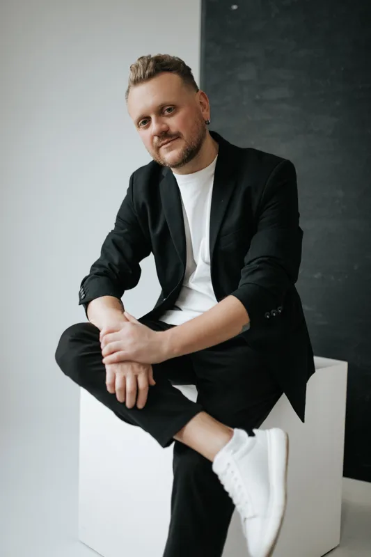 Mikołaj — fotograf Studio Dekerta